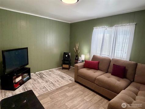 921 SE Scenic View Drive College Place WA 99324