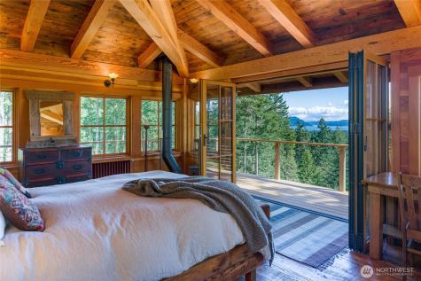 123 South Ridge Road Decatur Island WA 98221