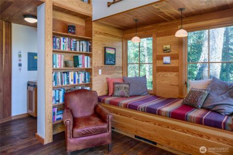 123 South Ridge Road Decatur Island WA 98221