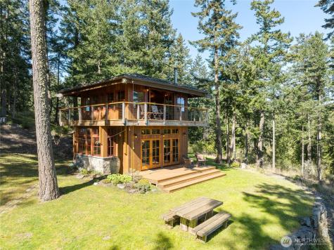 123 South Ridge Road Decatur Island WA 98221