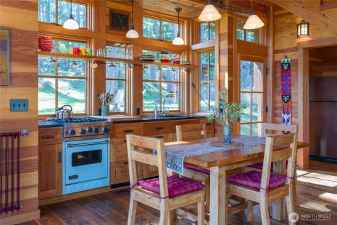 123 South Ridge Road Decatur Island WA 98221
