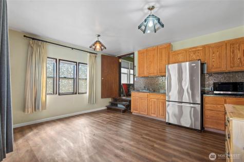 1332 22nd Avenue Longview WA 98632