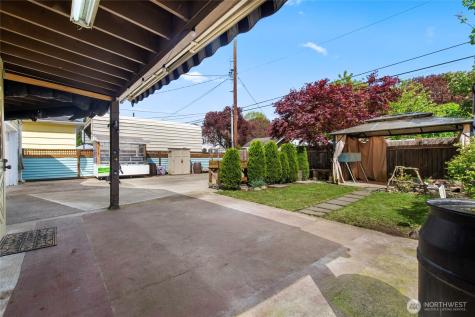 1332 22nd Avenue Longview WA 98632