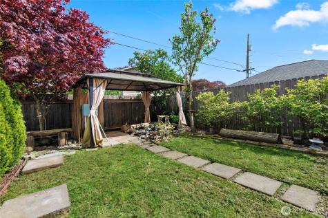 1332 22nd Avenue Longview WA 98632