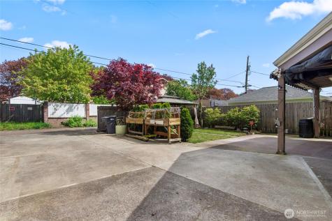 1332 22nd Avenue Longview WA 98632