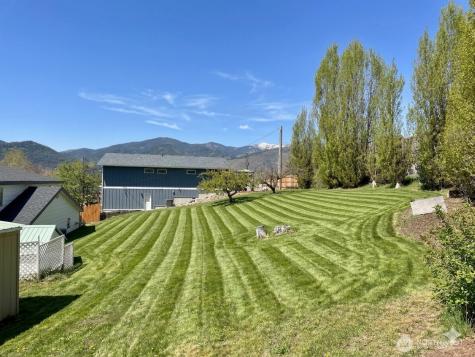 175 Green Avenue Manson WA 98831