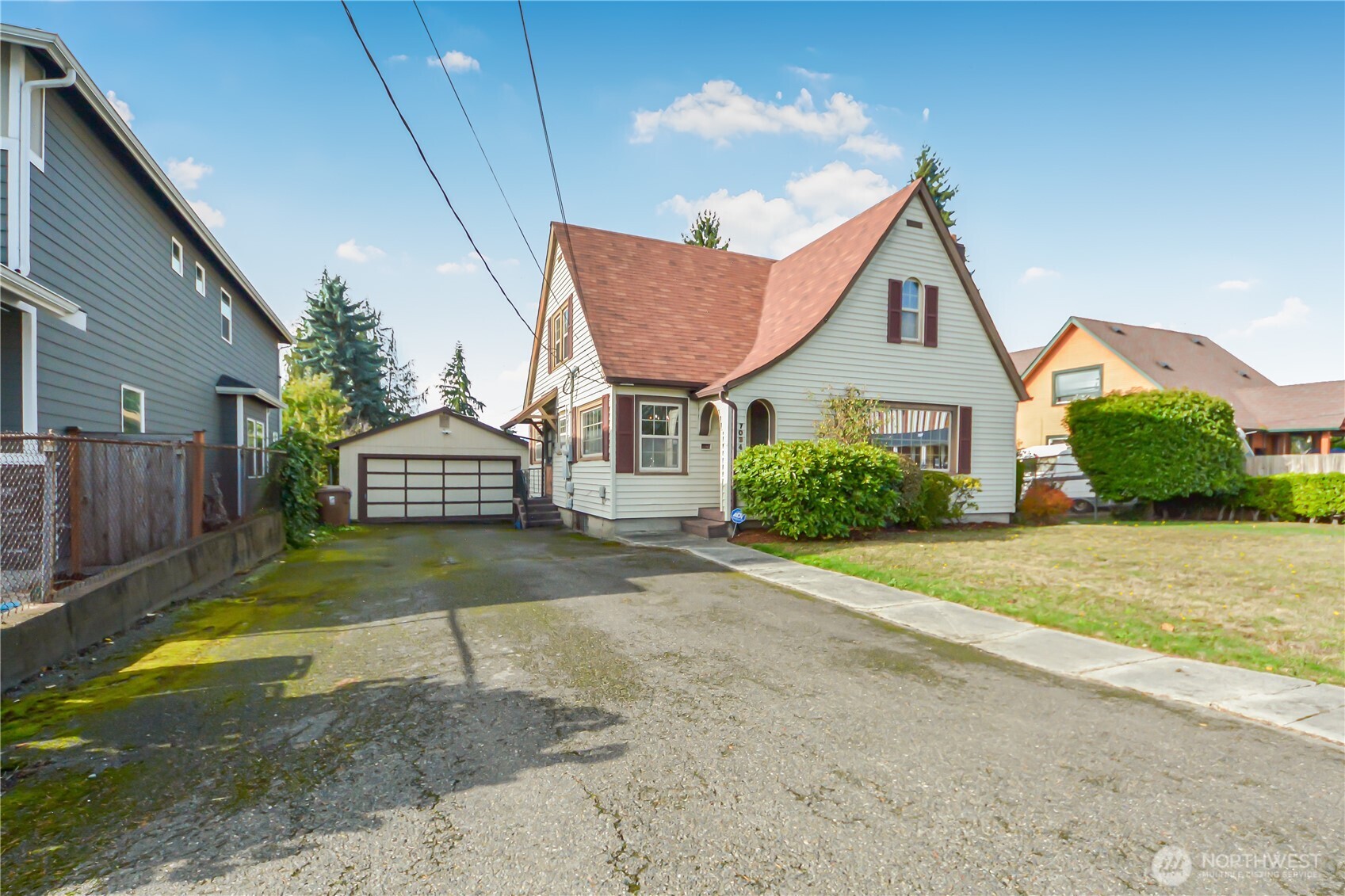 7024 S Park Avenue Tacoma WA 98408