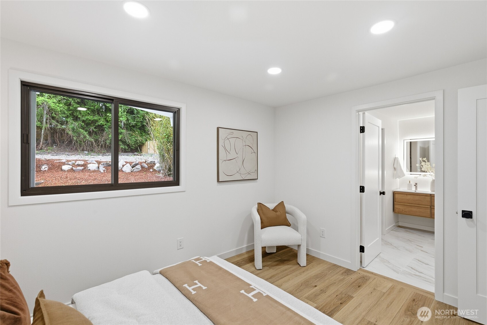 11255 Roseberg Avenue S Seattle WA 98168