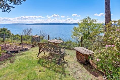 1246 SW Camano Drive Camano Island WA 98282