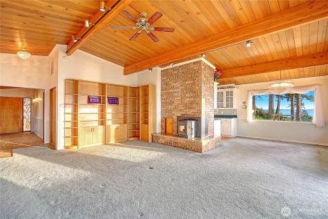 1246 SW Camano Drive Camano Island WA 98282