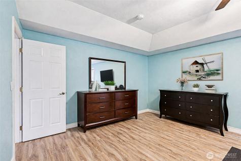 8403 NE 138th Street Kirkland WA 98034