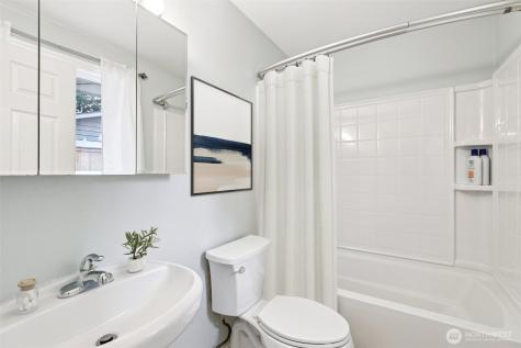 8403 NE 138th Street Kirkland WA 98034