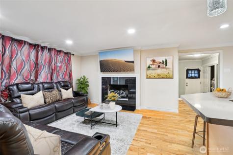 8403 NE 138th Street Kirkland WA 98034