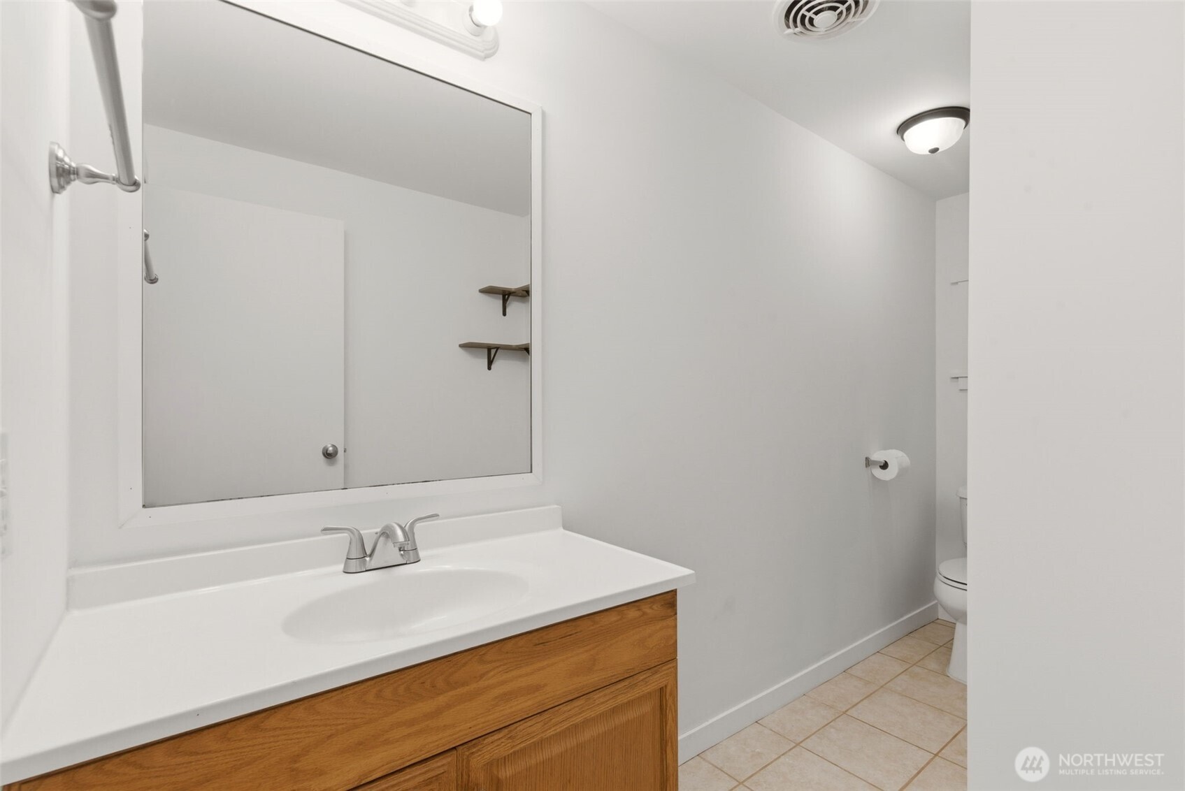 8105 NE Beachwood Avenue Poulsbo WA 98370