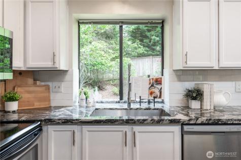 4515 SW 327th Street Federal Way WA 98023