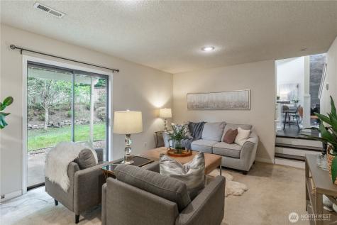4515 SW 327th Street Federal Way WA 98023