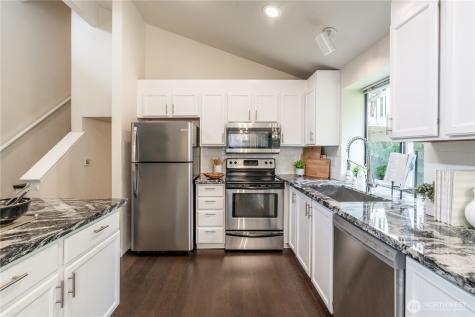 4515 SW 327th Street Federal Way WA 98023