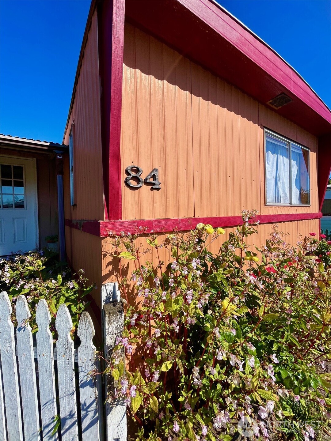 700 NW Crosby Avenue Oak Harbor WA 98277