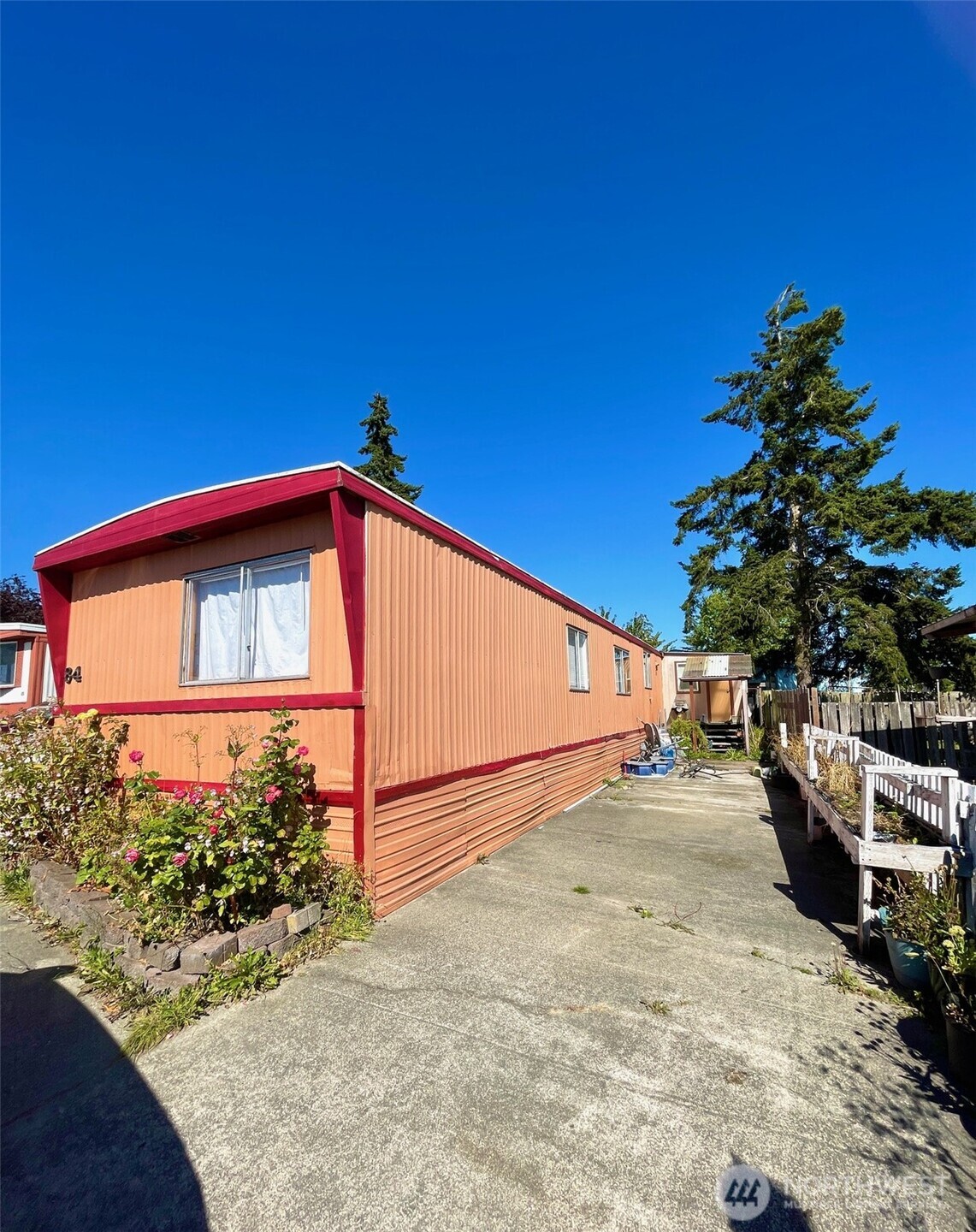 700 NW Crosby Avenue Oak Harbor WA 98277