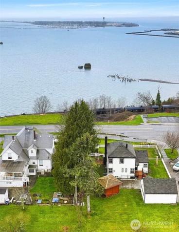 1116 Peace Portal Drive Blaine WA 98230