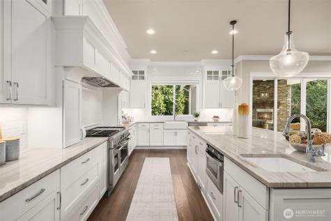 2832 109th Avenue SE Bellevue WA 98004