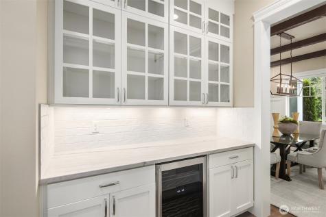 2832 109th Avenue SE Bellevue WA 98004