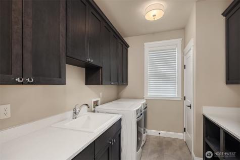 2832 109th Avenue SE Bellevue WA 98004