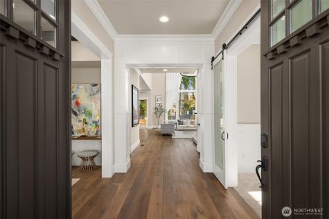 2832 109th Avenue SE Bellevue WA 98004