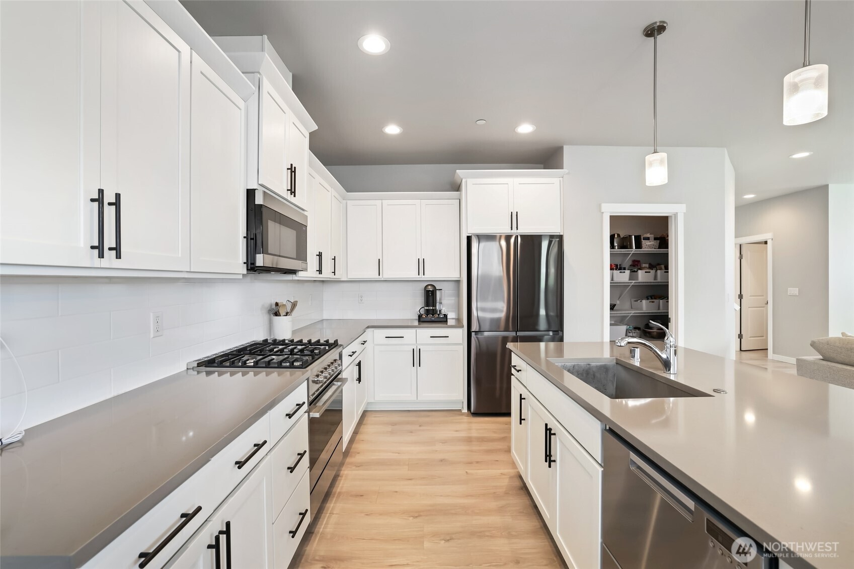 10445 11th Street E Edgewood WA 98372