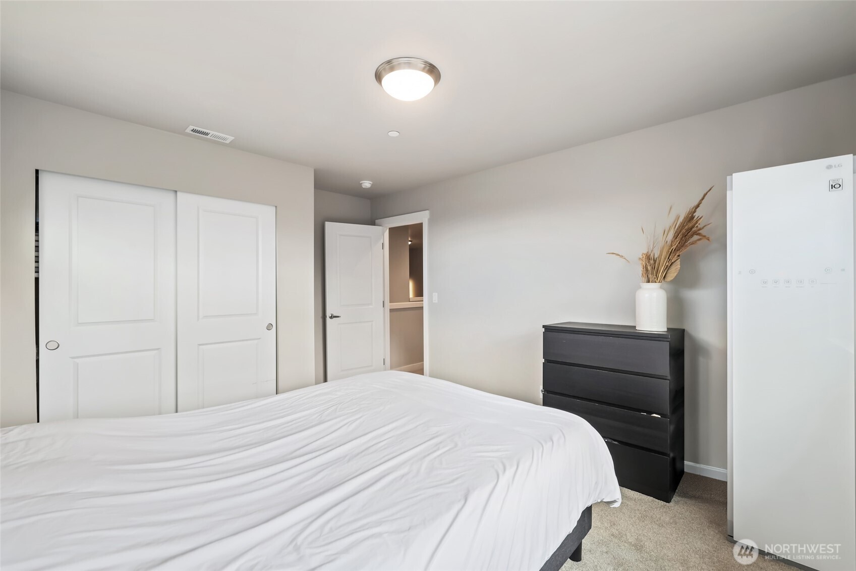 10445 11th Street E Edgewood WA 98372