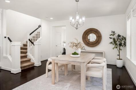 1270 Pine Crest Circle NE Issaquah WA 98029
