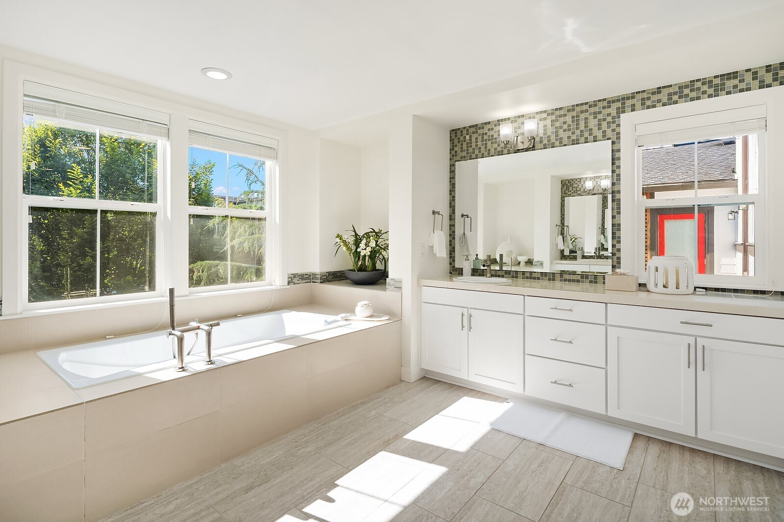 1270 Pine Crest Circle NE Issaquah WA 98029