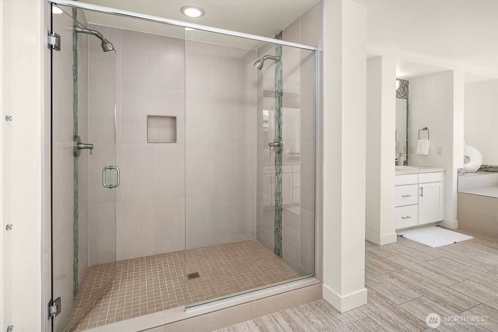1270 Pine Crest Circle NE Issaquah WA 98029