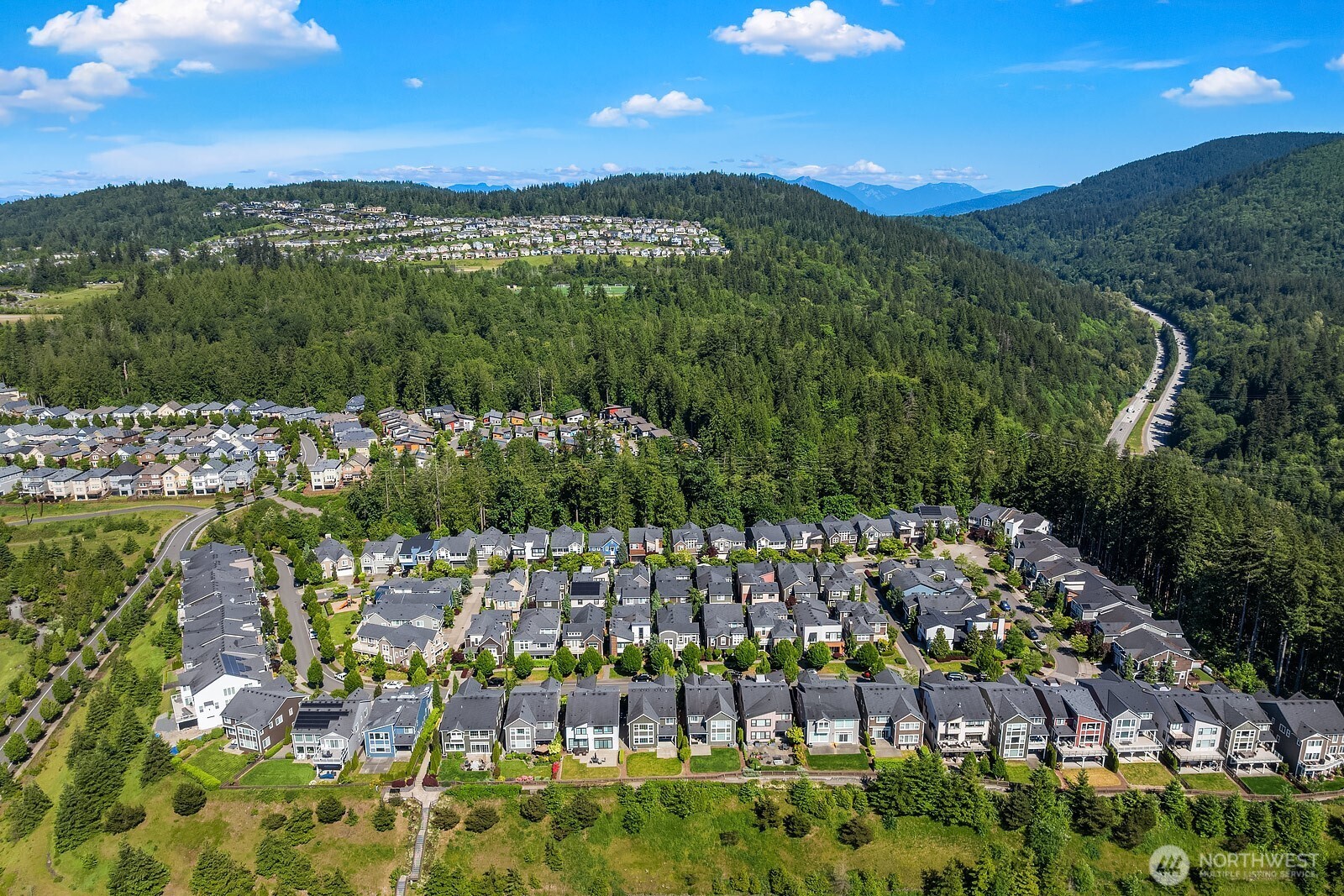 1270 Pine Crest Circle NE Issaquah WA 98029