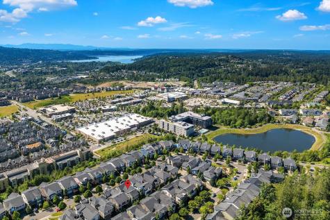 1270 Pine Crest Circle NE Issaquah WA 98029