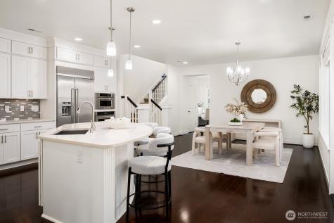 1270 Pine Crest Circle NE Issaquah WA 98029