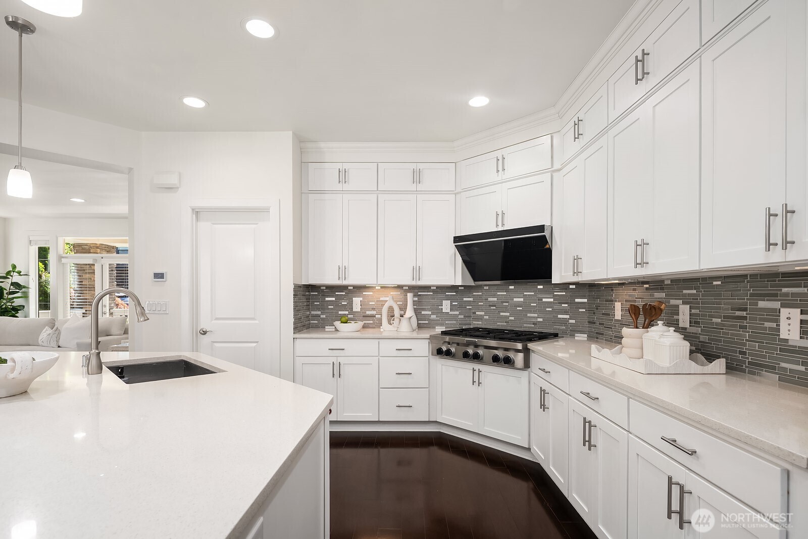 1270 Pine Crest Circle NE Issaquah WA 98029