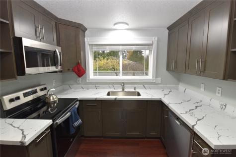 2319 32nd Street Anacortes WA 98221