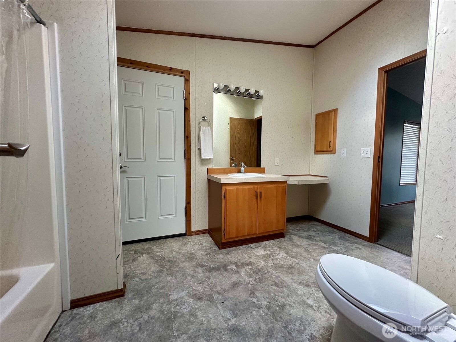 61 Simmons Street Sekiu WA 98381