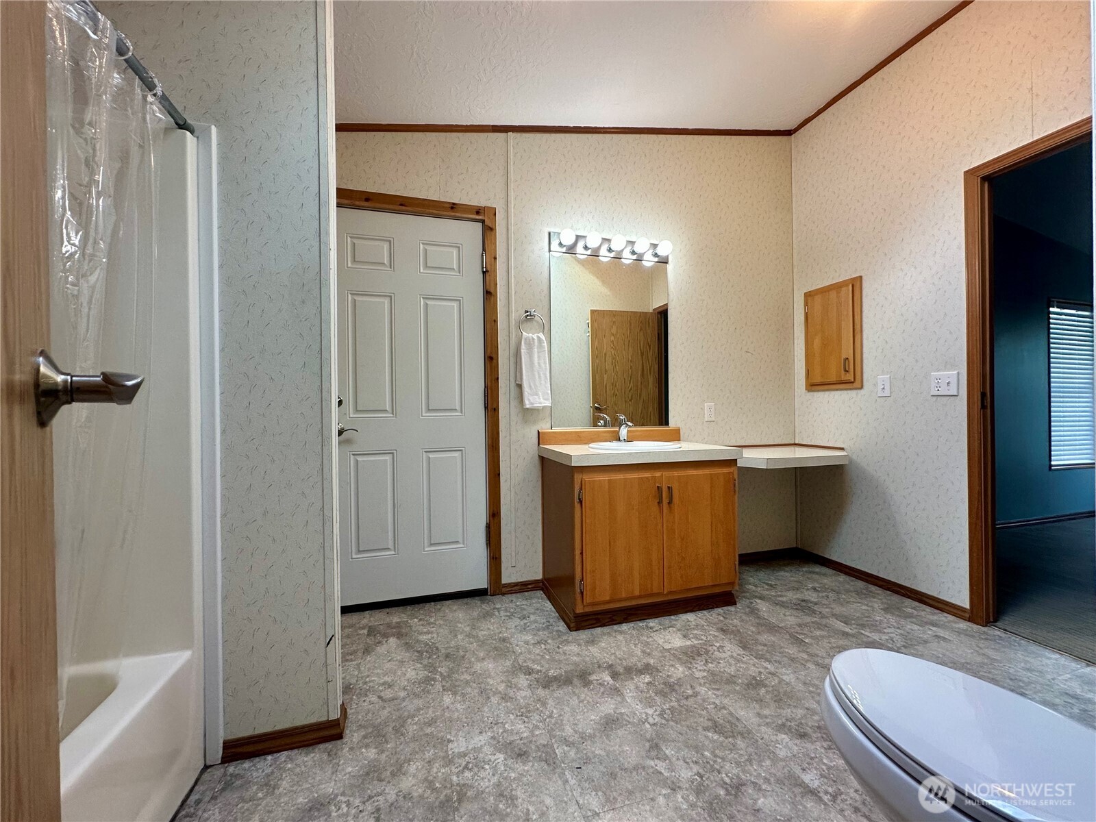 61 Simmons Street Sekiu WA 98381