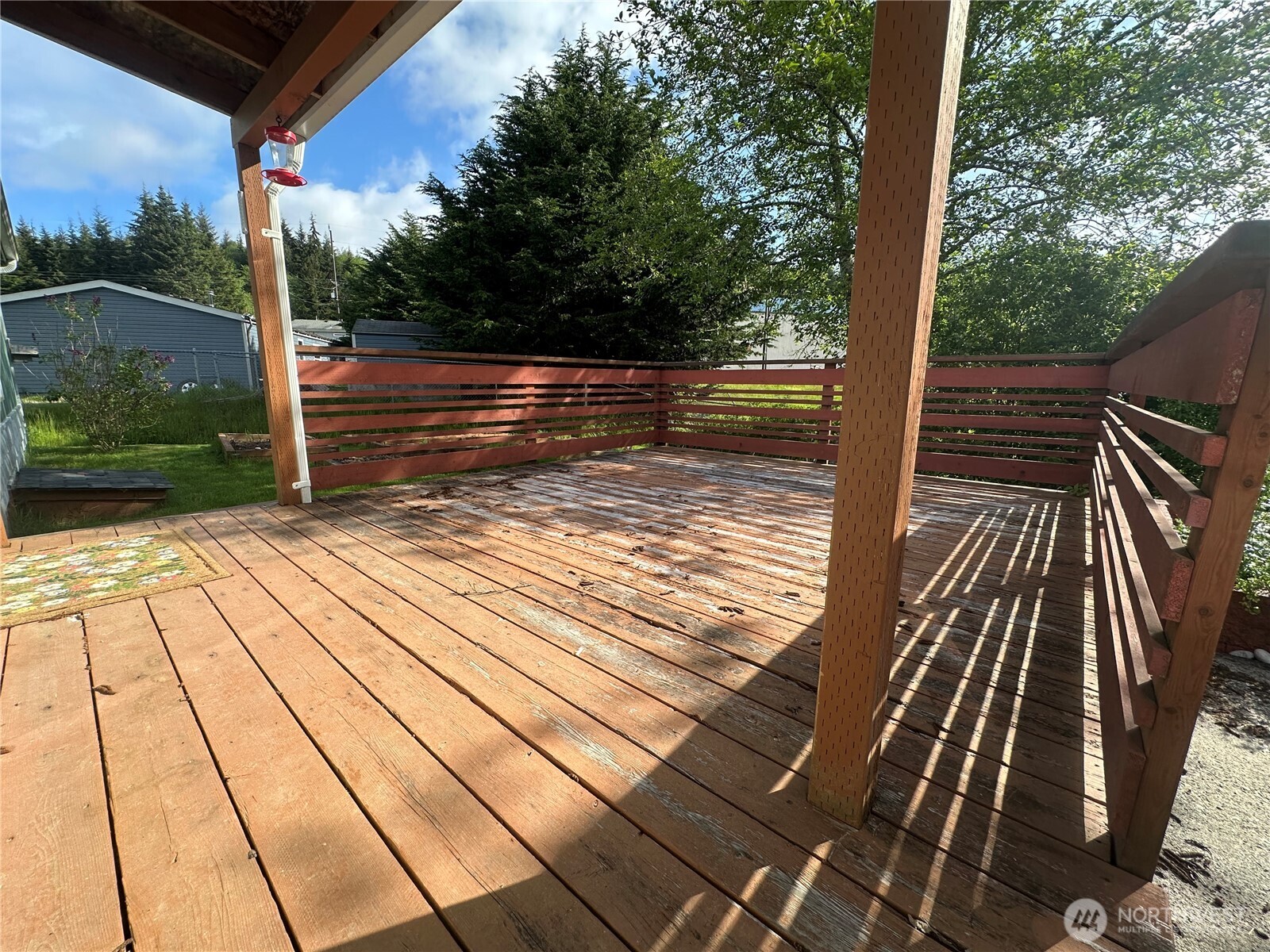 61 Simmons Street Sekiu WA 98381