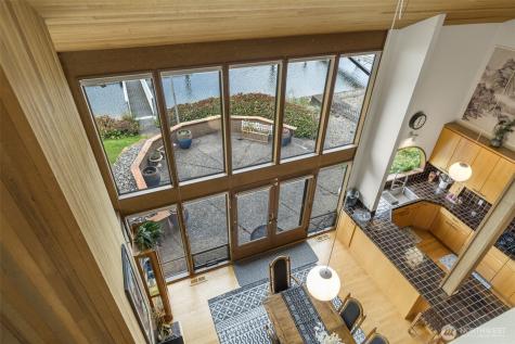 2180 Cove Drive Oak Harbor WA 98277
