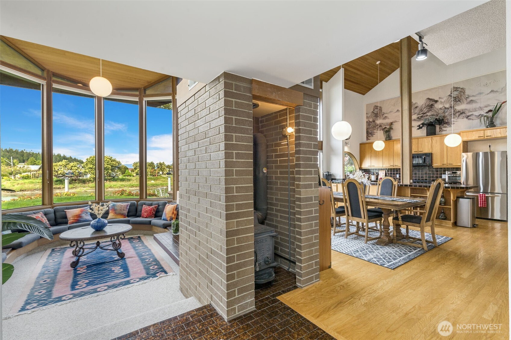 2180 Cove Drive Oak Harbor WA 98277