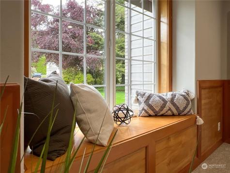 1722 226th Place Sw Bothell WA 98021