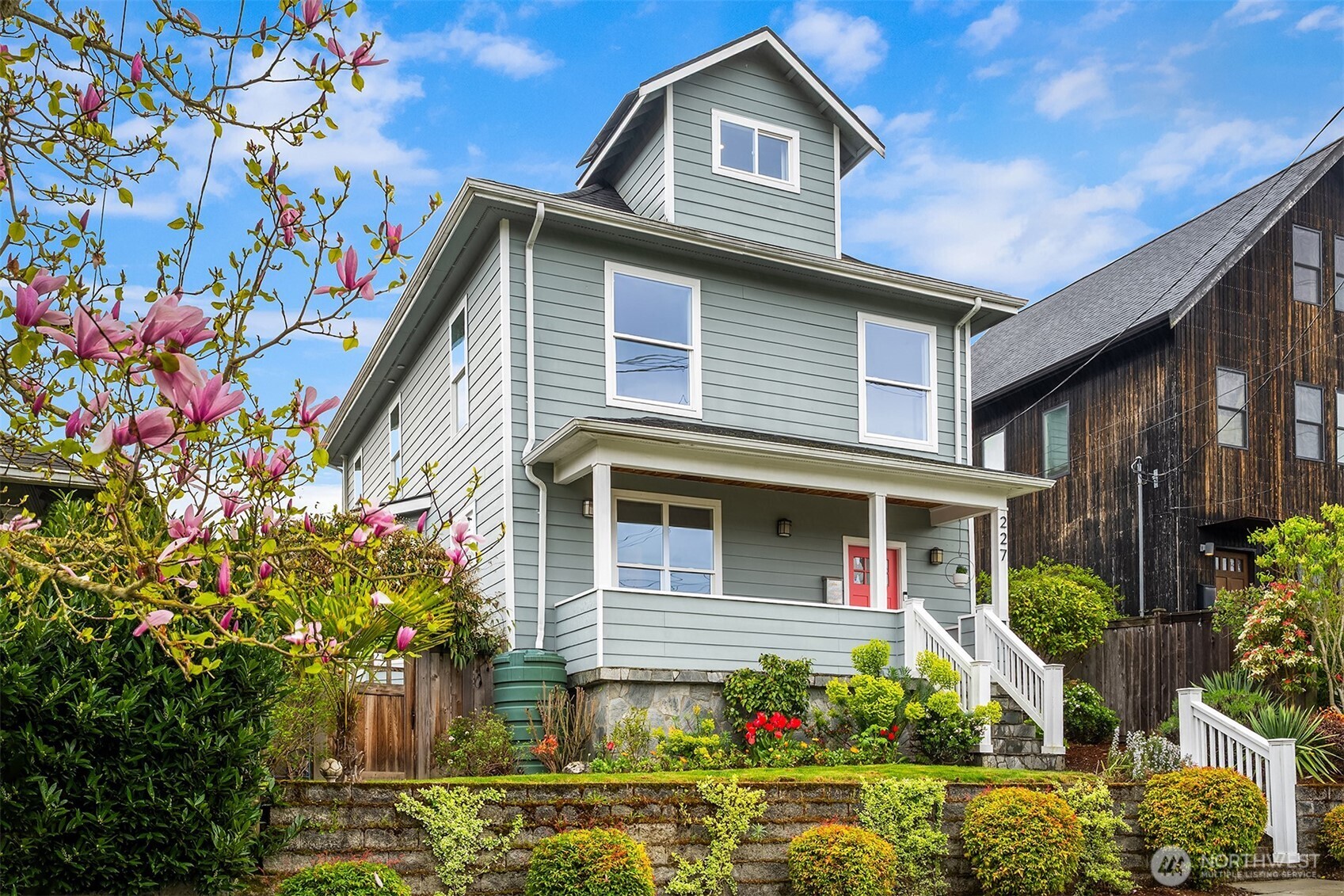 227 29th Avenue E Seattle WA 98112