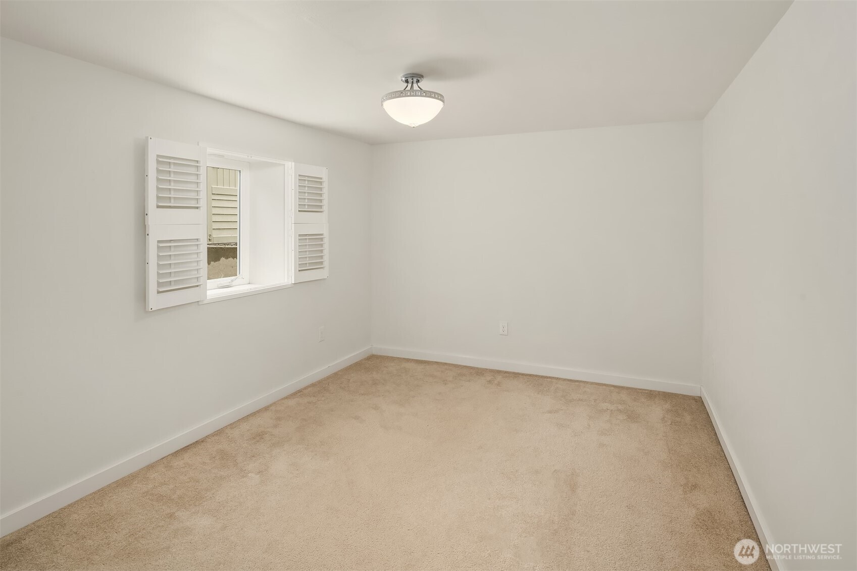 227 29th Avenue E Seattle WA 98112