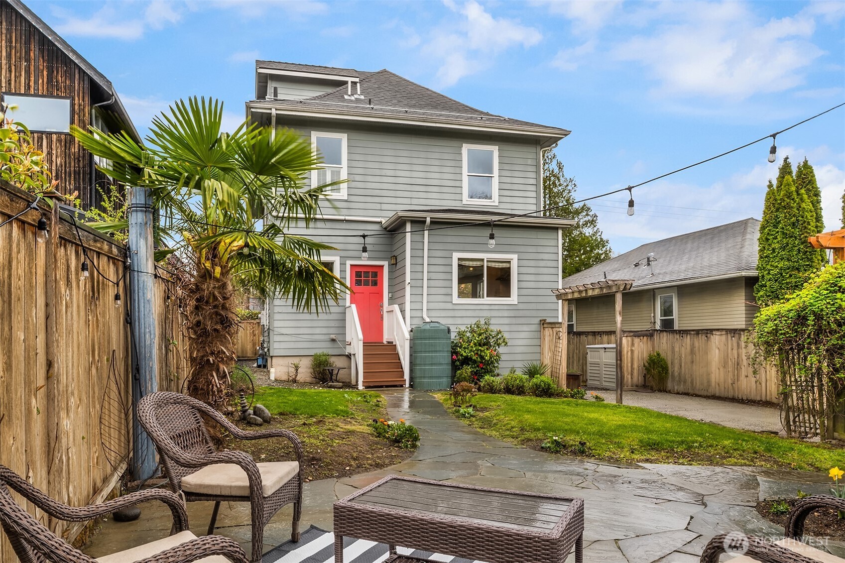 227 29th Avenue E Seattle WA 98112