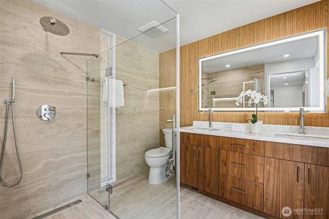 6560 W Mercer Way Mercer Island WA 98040