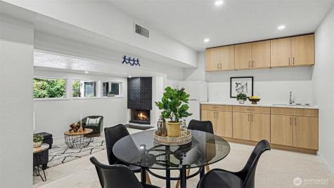 6560 W Mercer Way Mercer Island WA 98040