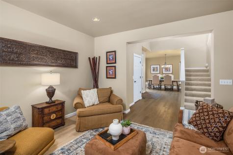 526 Rosario Avenue NE Renton WA 98059